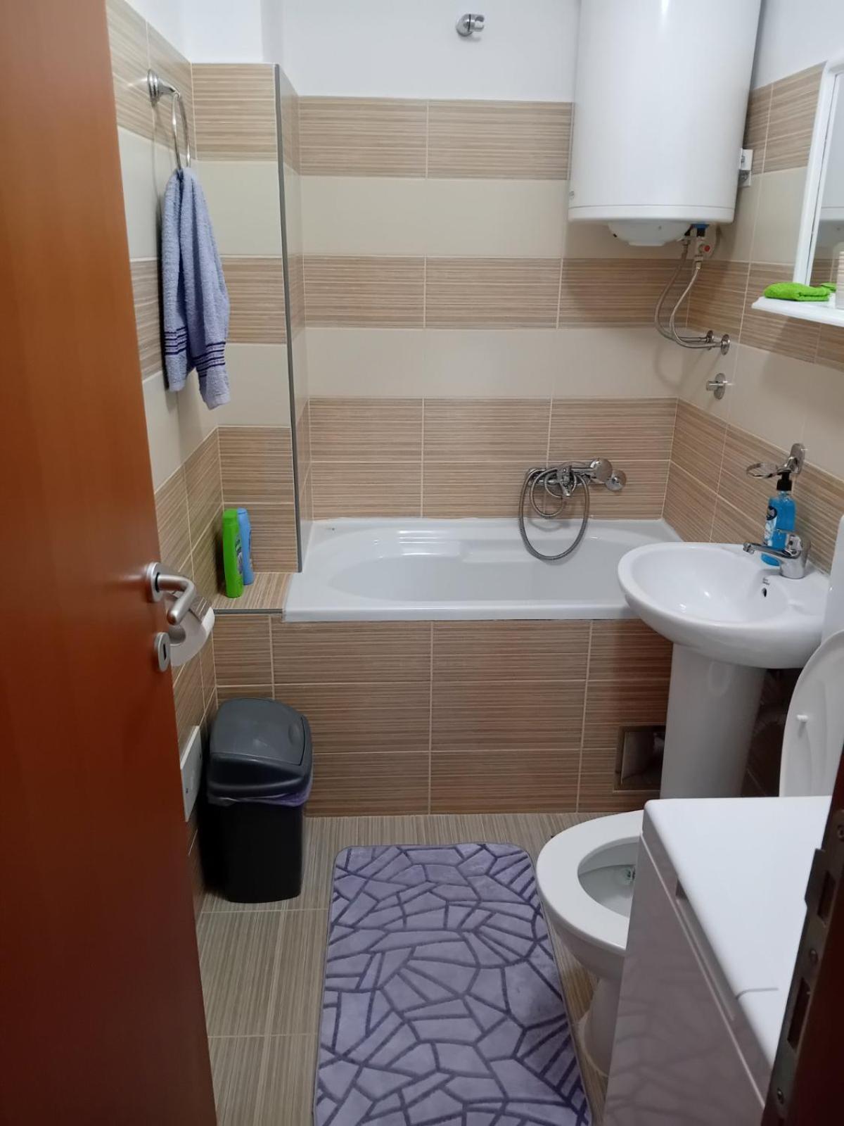 Studio Apartman D&S プルジネ エクステリア 写真